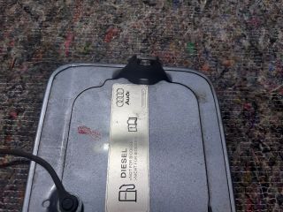 bontott AUDI A4 CABRIO Tankajtó