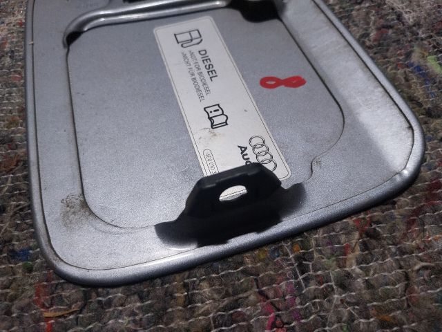 bontott AUDI A4 CABRIO Tankajtó