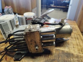 bontott AUDI A4 CABRIO Tető Mozgató Motor