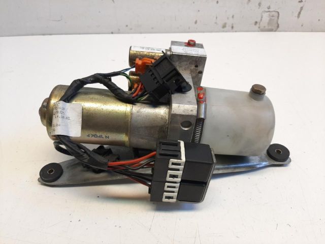 bontott AUDI A4 CABRIO Tető Mozgató Motor