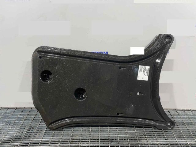 bontott AUDI A5 Alsó Motorburkolat