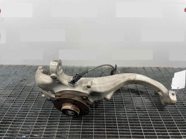 bontott AUDI A5 Bal első Csonkállvány