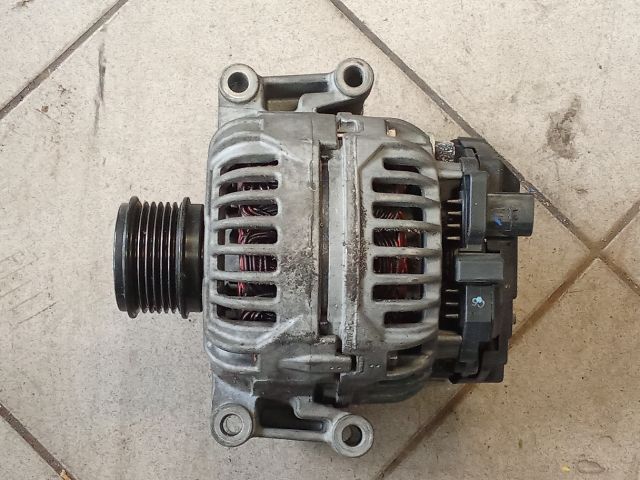 bontott AUDI A5 Generátor