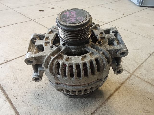 bontott AUDI A5 Generátor