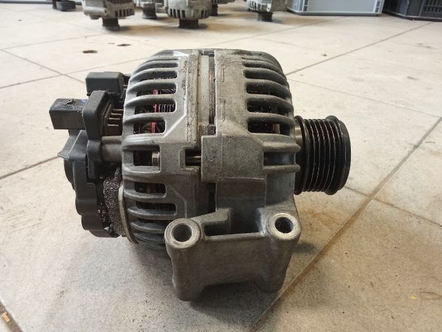 bontott AUDI A5 Generátor