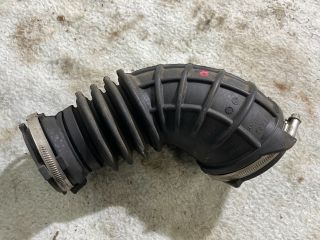 bontott AUDI A5 Szívó Cső