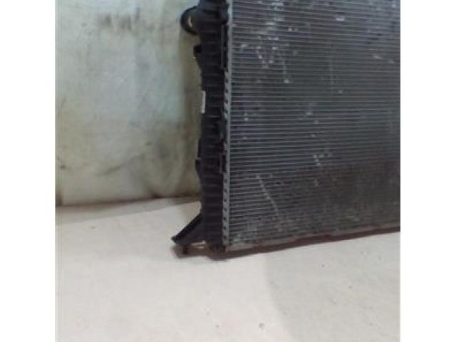 bontott AUDI A5 Vízhűtő Radiátor (Nem klímás)