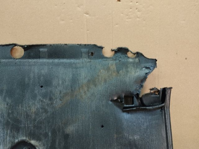 bontott AUDI A5 Alsó Motorburkolat