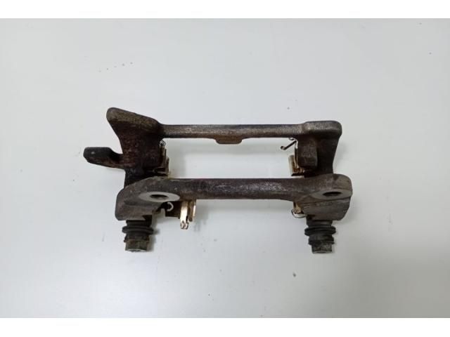 bontott AUDI A5 Bal első Fékkengyel