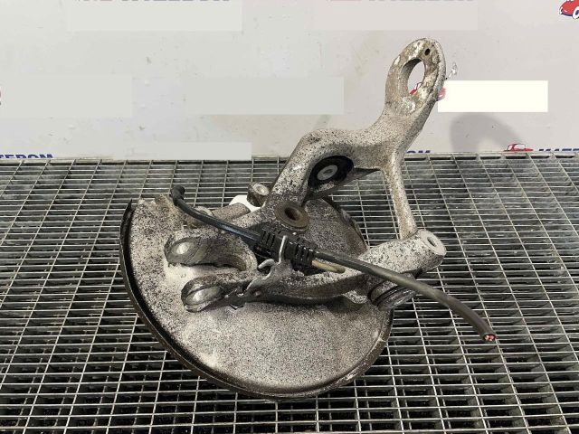 bontott AUDI A5 Bal hátsó Csonkállvány