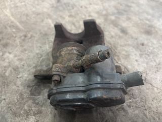 bontott AUDI A5 Bal hátsó Féknyereg Munkahengerrel