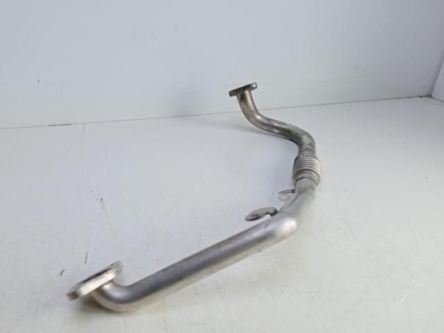 bontott AUDI A5 EGR / AGR Vízcső (Bemenő)