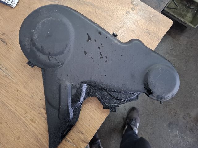 bontott AUDI A5 Első Felső Vezérlés Burkolat