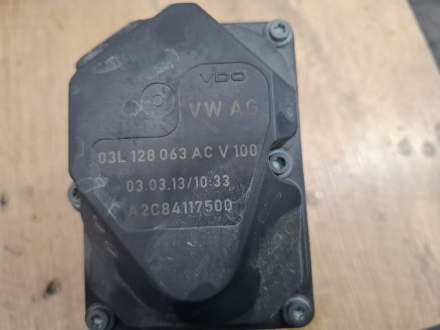 bontott AUDI A5 Fojtószelep (Elektromos)