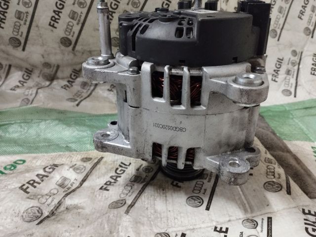 bontott AUDI A5 Generátor