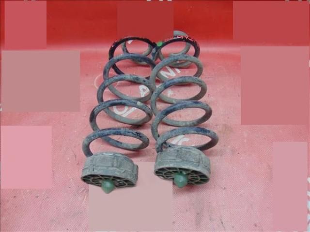 bontott AUDI A5 Hátsó Rugó