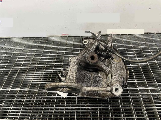 bontott AUDI A5 Jobb hátsó Csonkállvány