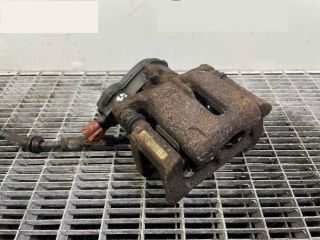 bontott AUDI A5 Jobb hátsó Féknyereg Munkahengerrel