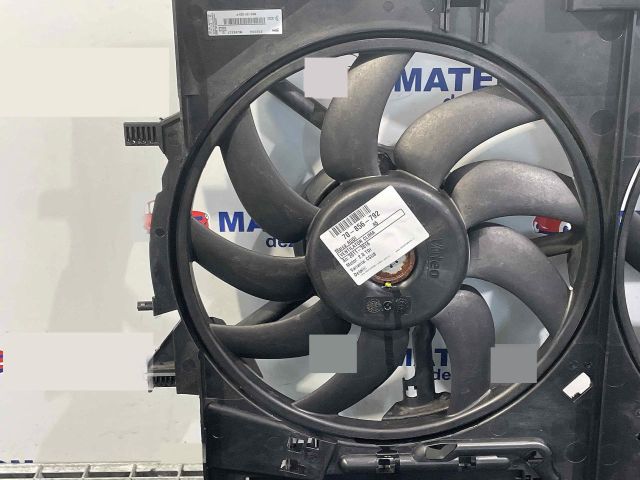 bontott AUDI A5 Klímahűtő Ventilátor