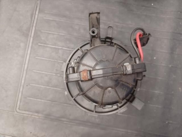 bontott AUDI A5 Klímahűtő Ventilátor