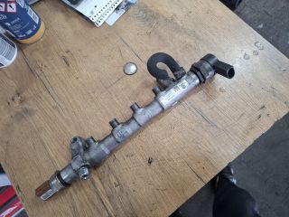 bontott AUDI A5 Közösnyomócső