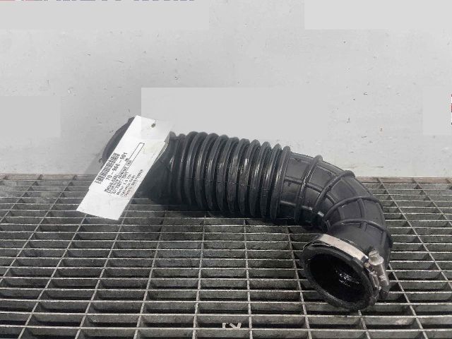 bontott AUDI A5 Légbeömlő Cső