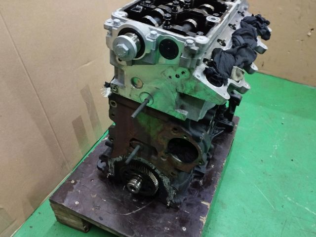 bontott AUDI A5 Motor (Fűzött blokk hengerfejjel)