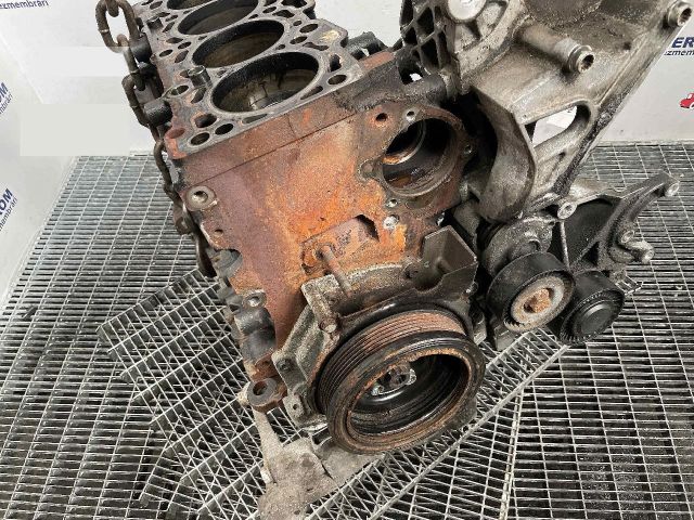 bontott AUDI A5 Motor (Fűzött blokk hengerfejjel)