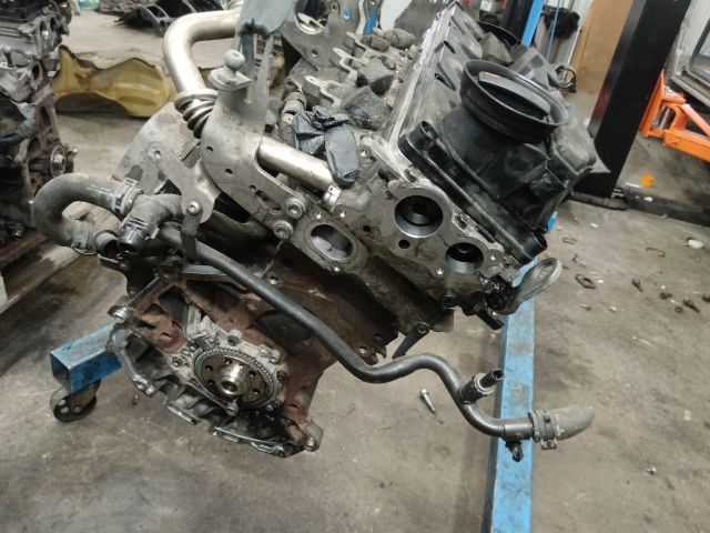 bontott AUDI A5 Motor (Fűzött blokk hengerfejjel)