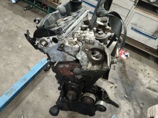 bontott AUDI A5 Motor (Fűzött blokk hengerfejjel)