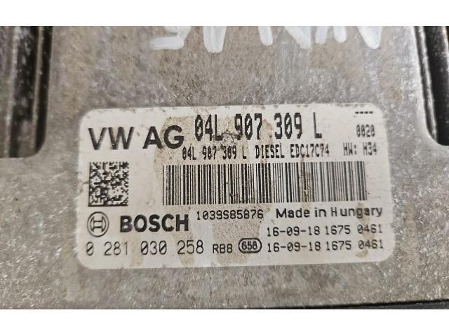 bontott AUDI A5 Motorvezérlő