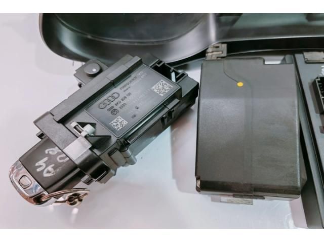 bontott AUDI A5 Motorvezérlő