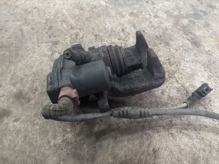 bontott AUDI A5 Bal hátsó Féknyereg Munkahengerrel