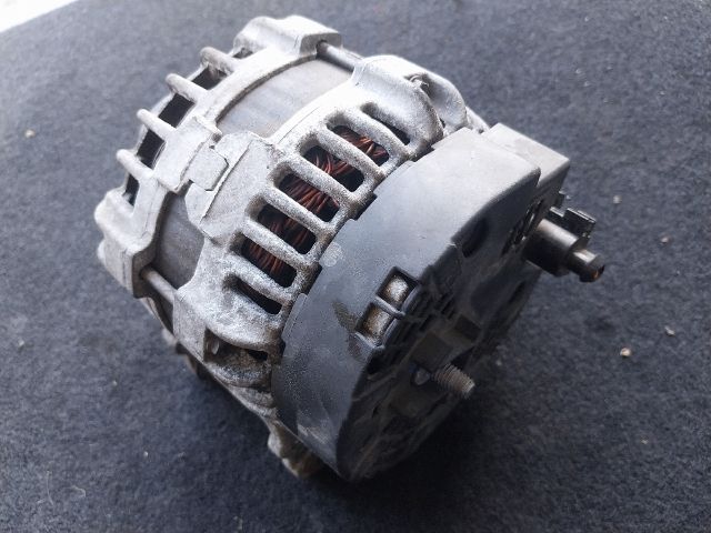 bontott AUDI A5 Generátor