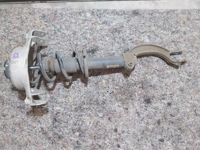 bontott AUDI A5 Jobb első Gólyaláb (Lengécsillapító, Rugó)