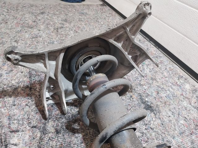 bontott AUDI A5 Jobb első Gólyaláb (Lengécsillapító, Rugó)