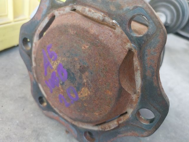 bontott AUDI A5 Jobb Féltengely