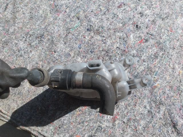 bontott AUDI A5 Kiegyenlítő Tartály