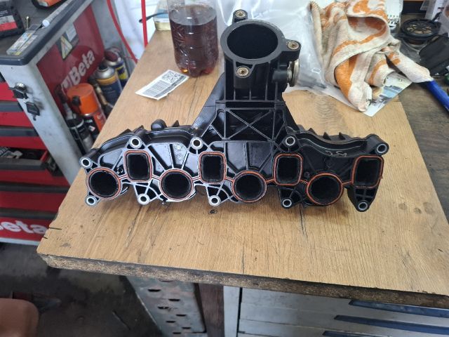 bontott AUDI A5 Szívósor