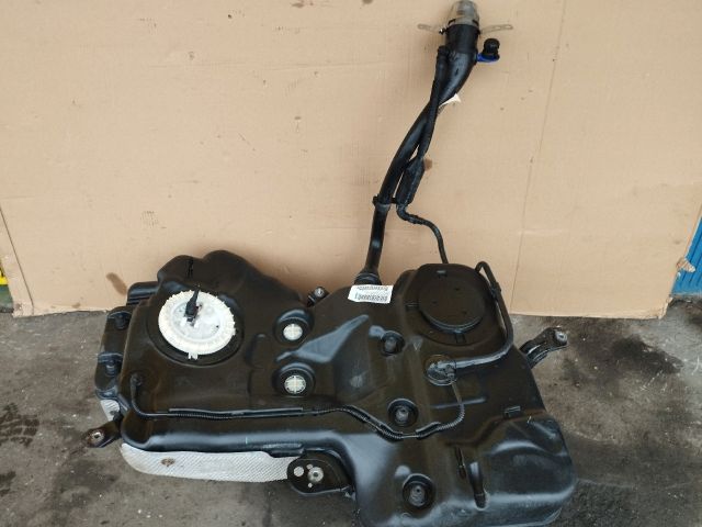 bontott AUDI A5 Tank