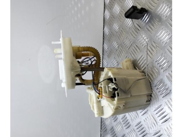 bontott AUDI A5 Üzemanyag Szivattyú