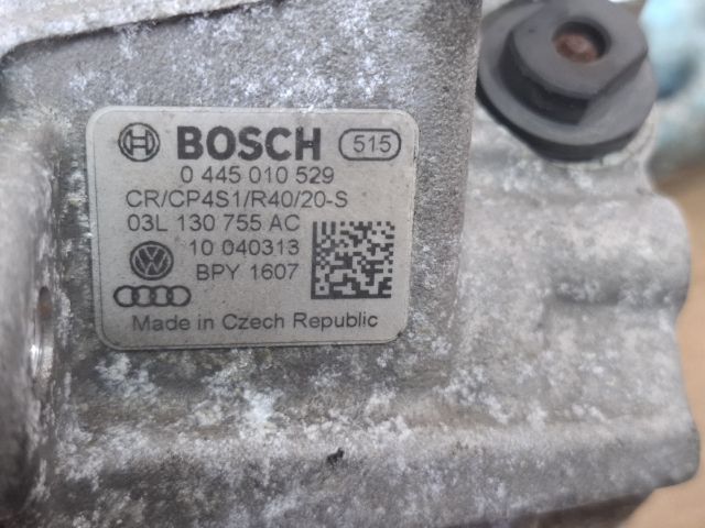 bontott AUDI A5 Üzemanyag Szivattyú