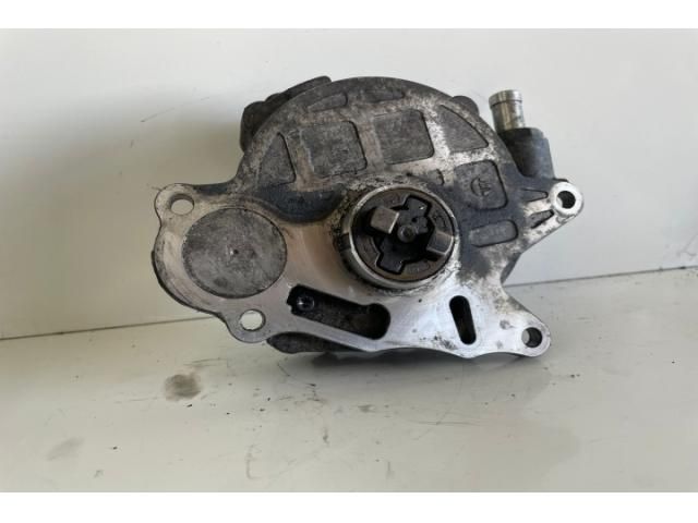 bontott AUDI A5 Vákumpumpa