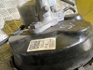 bontott AUDI A5 Fékrásegítő