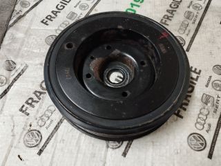 bontott AUDI A5 Főtengely Szíjtárcsa