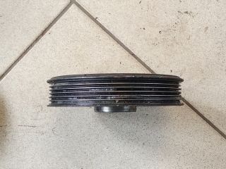 bontott AUDI A5 Főtengely Szíjtárcsa