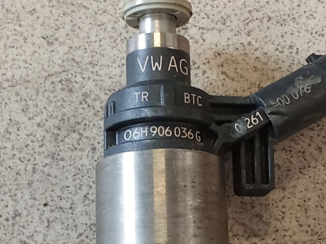 bontott AUDI A5 Porlasztó (1 db)