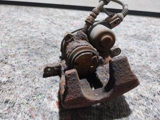 bontott AUDI A5 Jobb hátsó Féknyereg Munkahengerrel