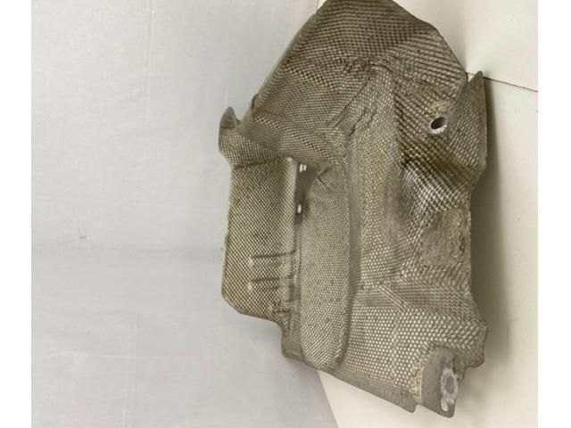 bontott AUDI A5 Katalizátor Hővédő Lemez