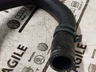 bontott AUDI A5 Vízcső